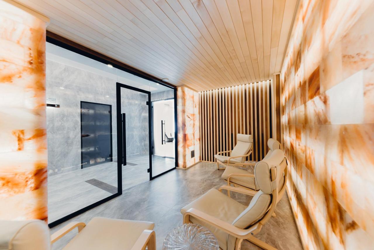 Riverwood Relax Park Moshny Exterior foto